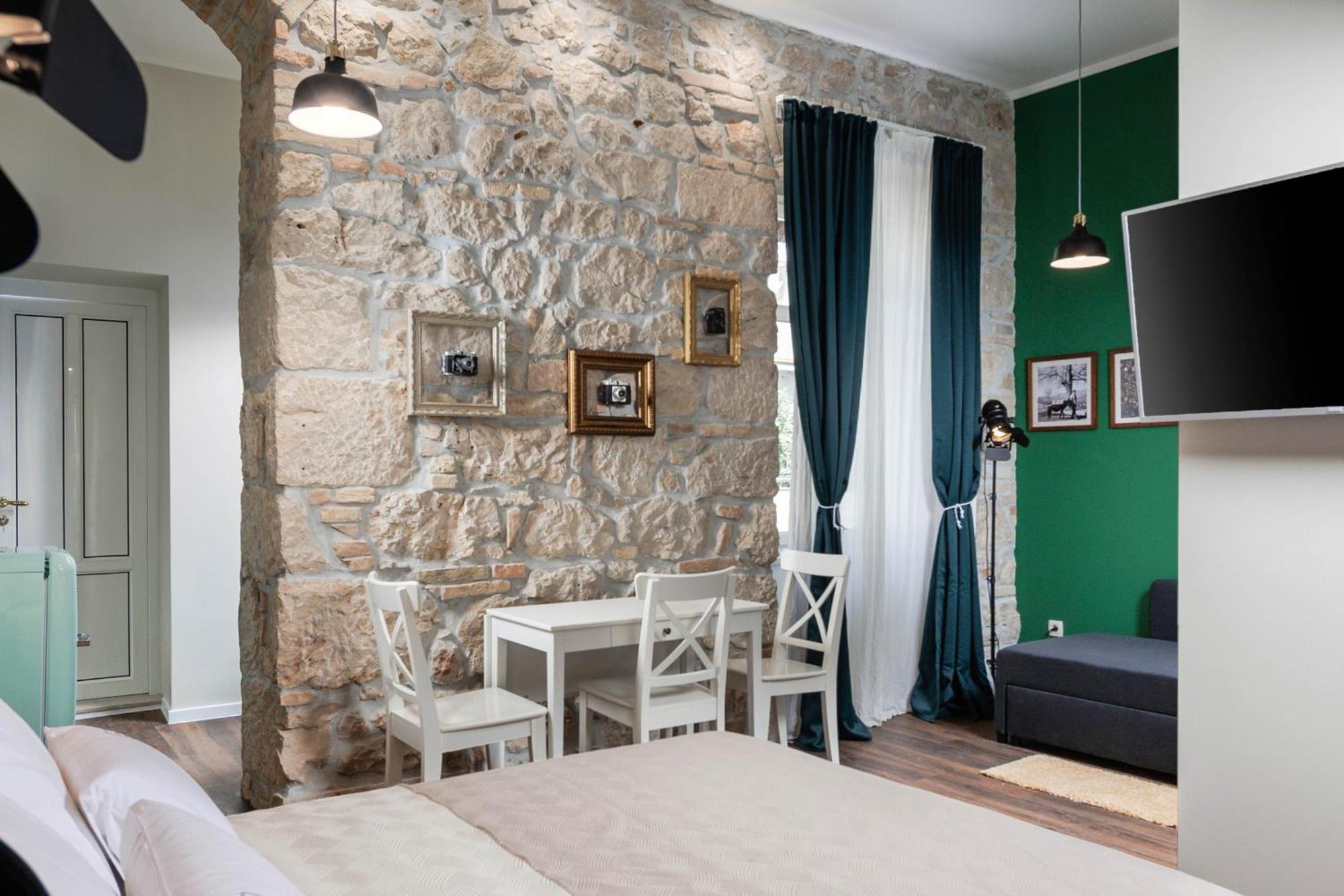 Photel Apartments Crikvenica Eksteriør bilde