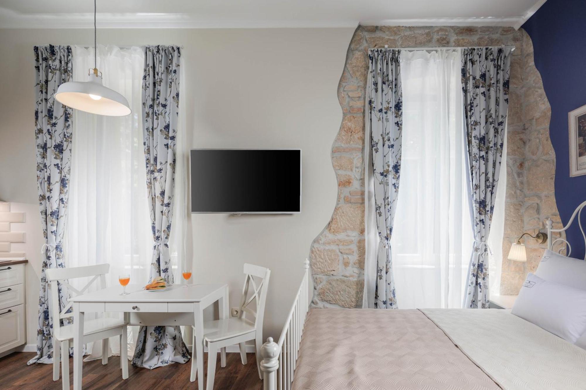 Photel Apartments Crikvenica Eksteriør bilde
